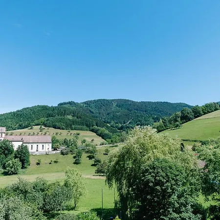 Rustikale 3 Zi.-fewo Naehe Freiburg 70qm * Simonswald