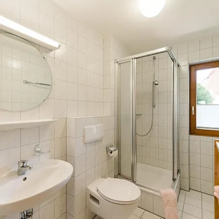 Rustikale 3 Zi.-fewo Naehe Freiburg 70qm Appartement